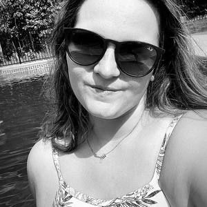 Meet your Posher, Marissa